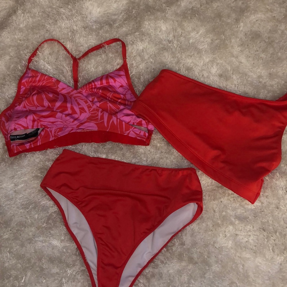 Like new VS PINK 3 piece swim